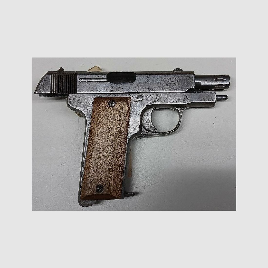 Ruby - Spain 1914 Automatic Pistol " Military "