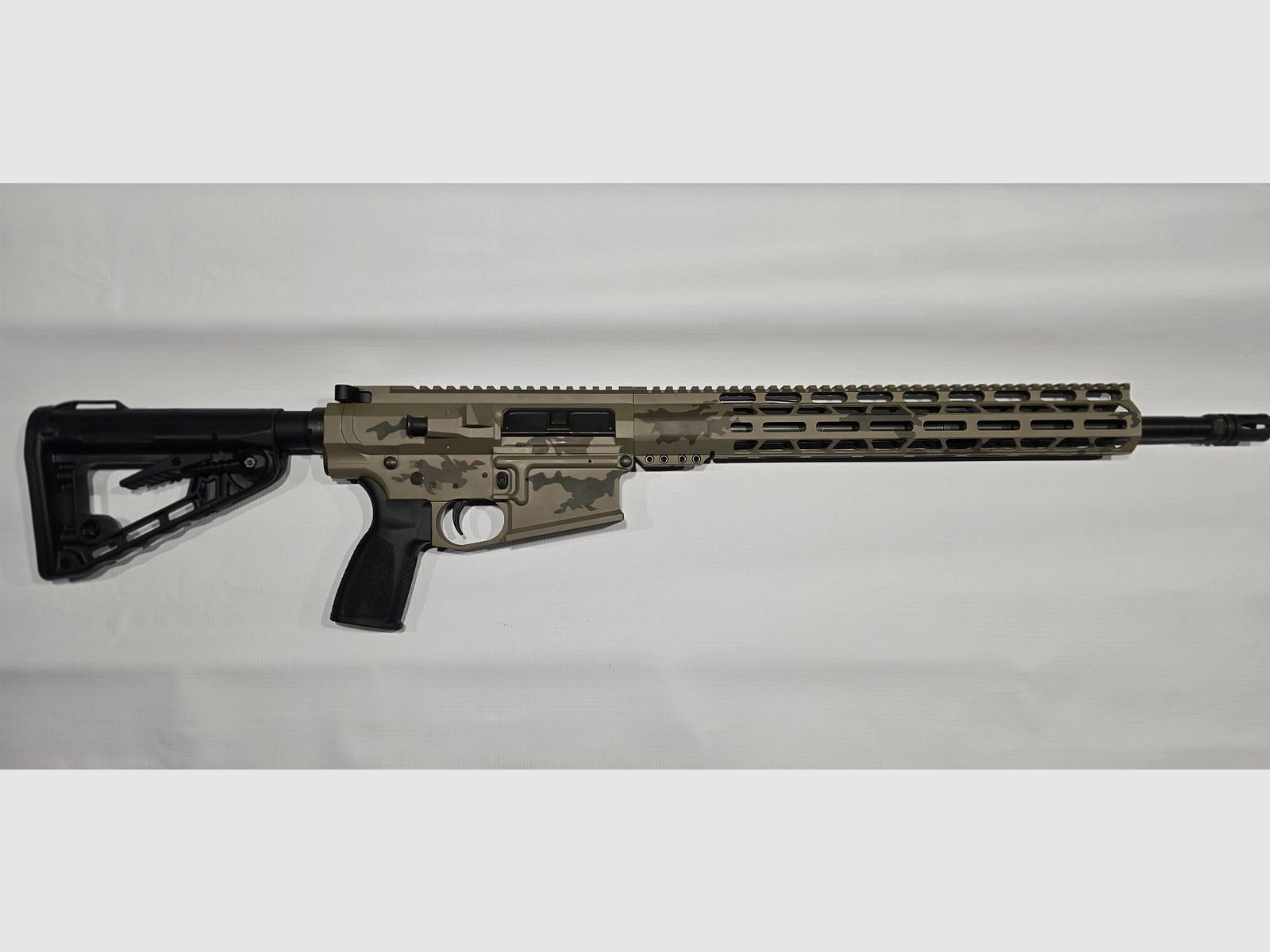 Rifle semiautomático LFA LF-10 AR-10 DESERT CAMO cal. .308 Win, imagen 1 de 4