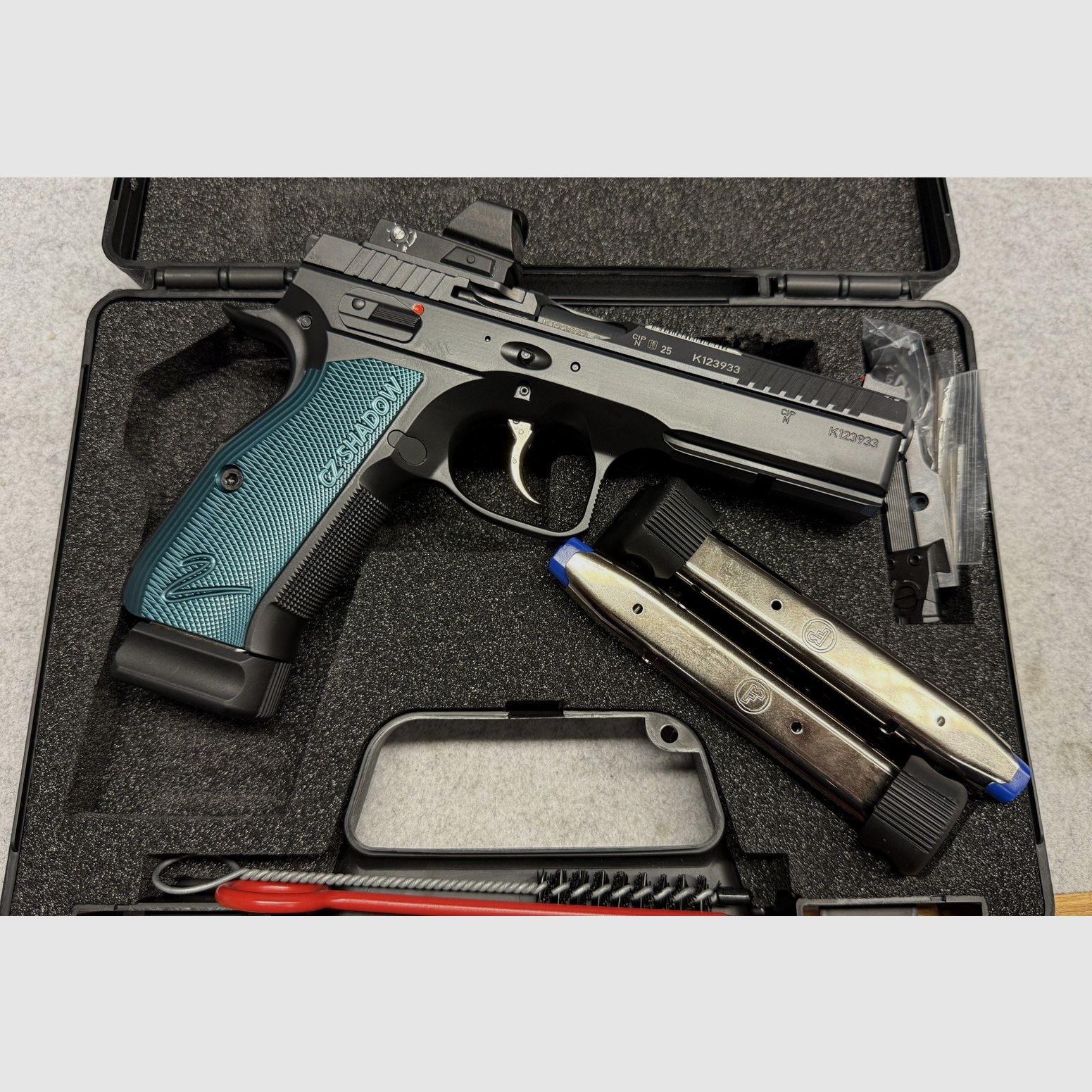 CZ Shadow II Optics Ready (OR) Kaliber 9mm Luger inkl. Burris FastFire VI Rotpunktvisier