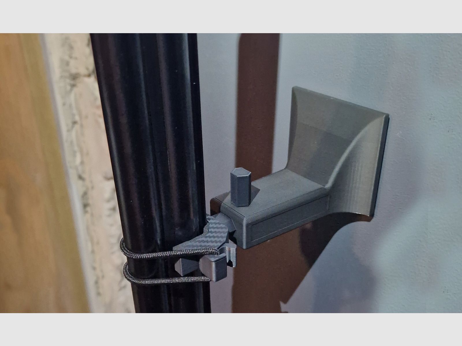 Support pour armes longues pour armoire à armes