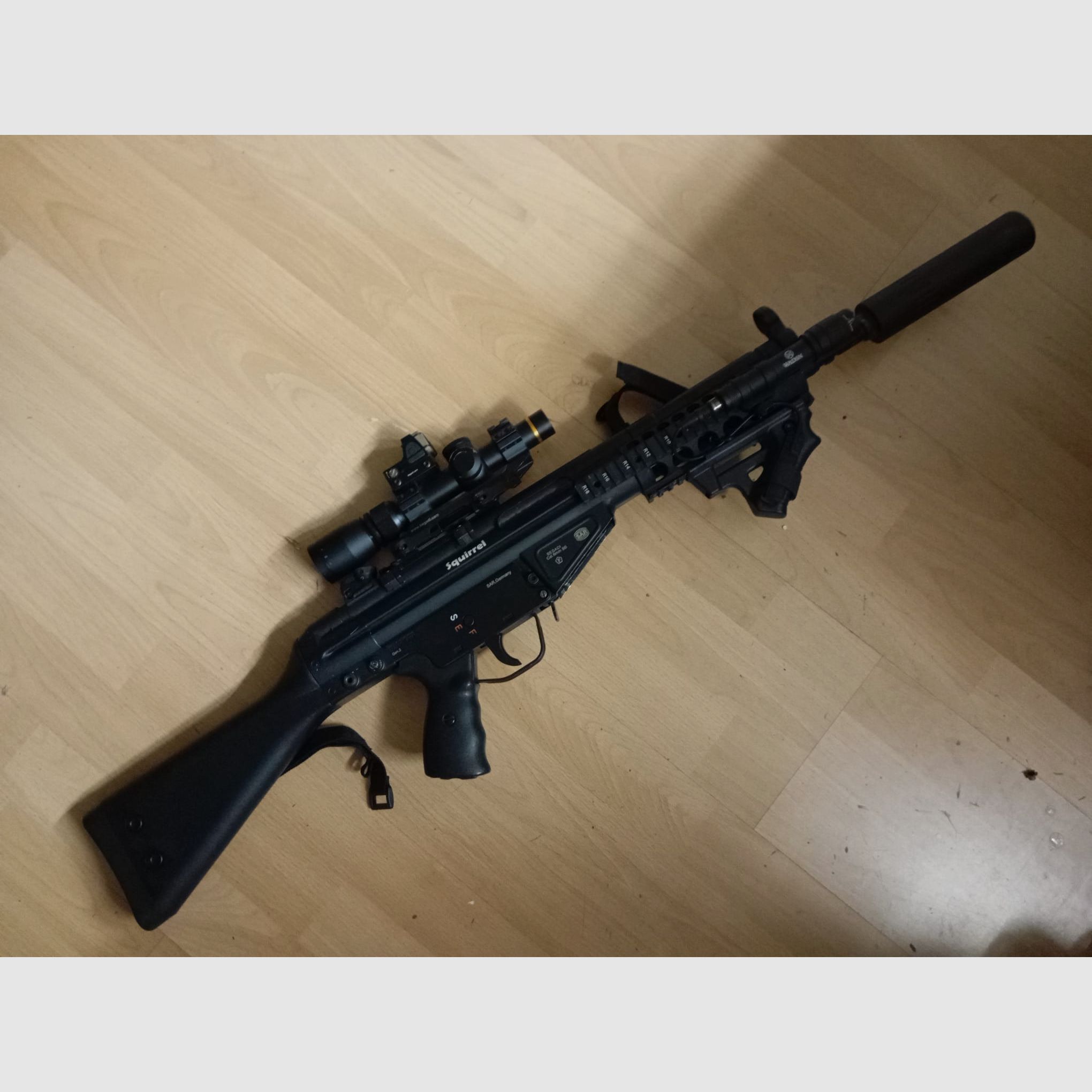 Airsoft Schwaben Arms SAEG Modell Offizier