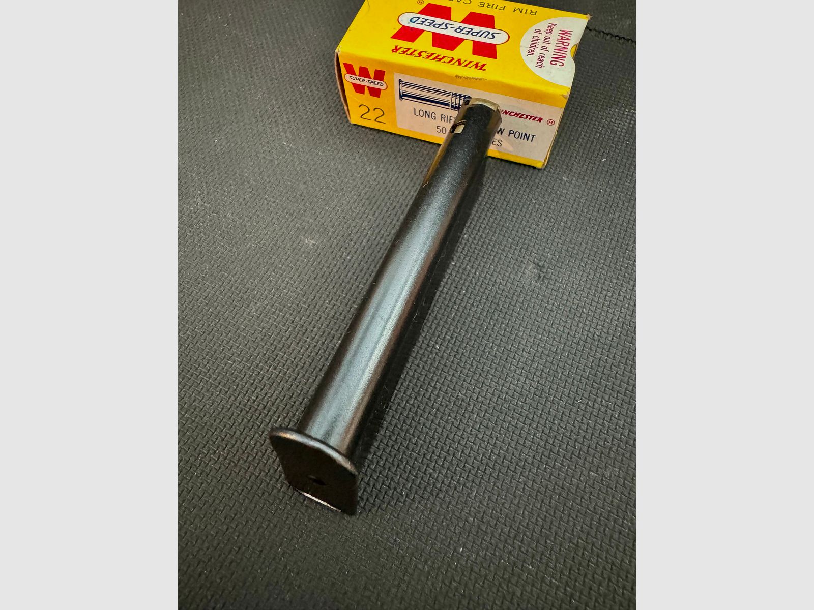 Magazin Walther PP .22lr, .22lfb, Metallboden