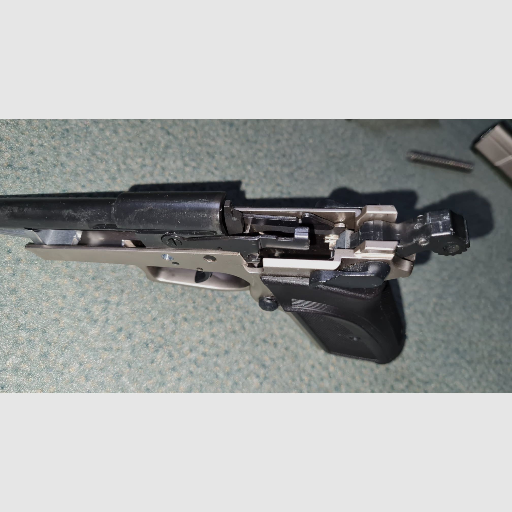 Browning GPDA 9 Schreckschuss Pistole Kal. 9mm P.A.K. vernickelt