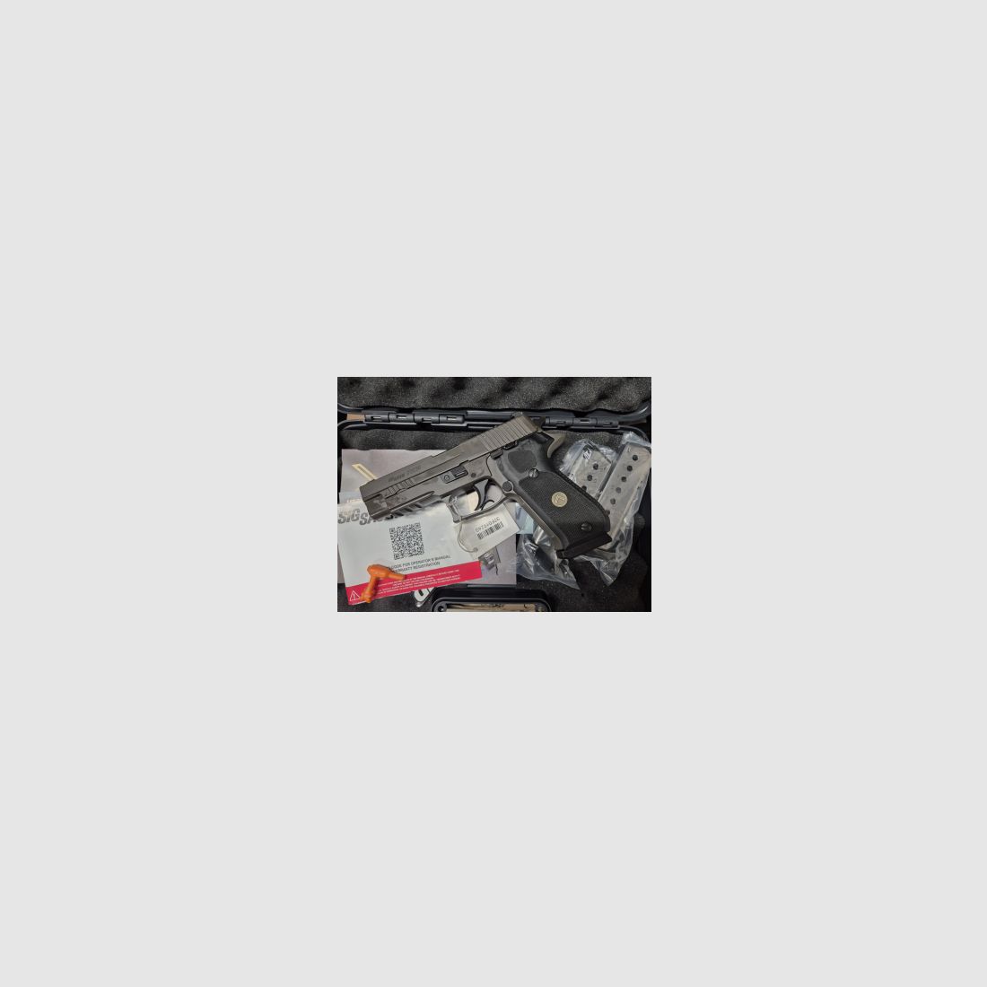 Sig Sauer P220 Legion Gray .45 ACP