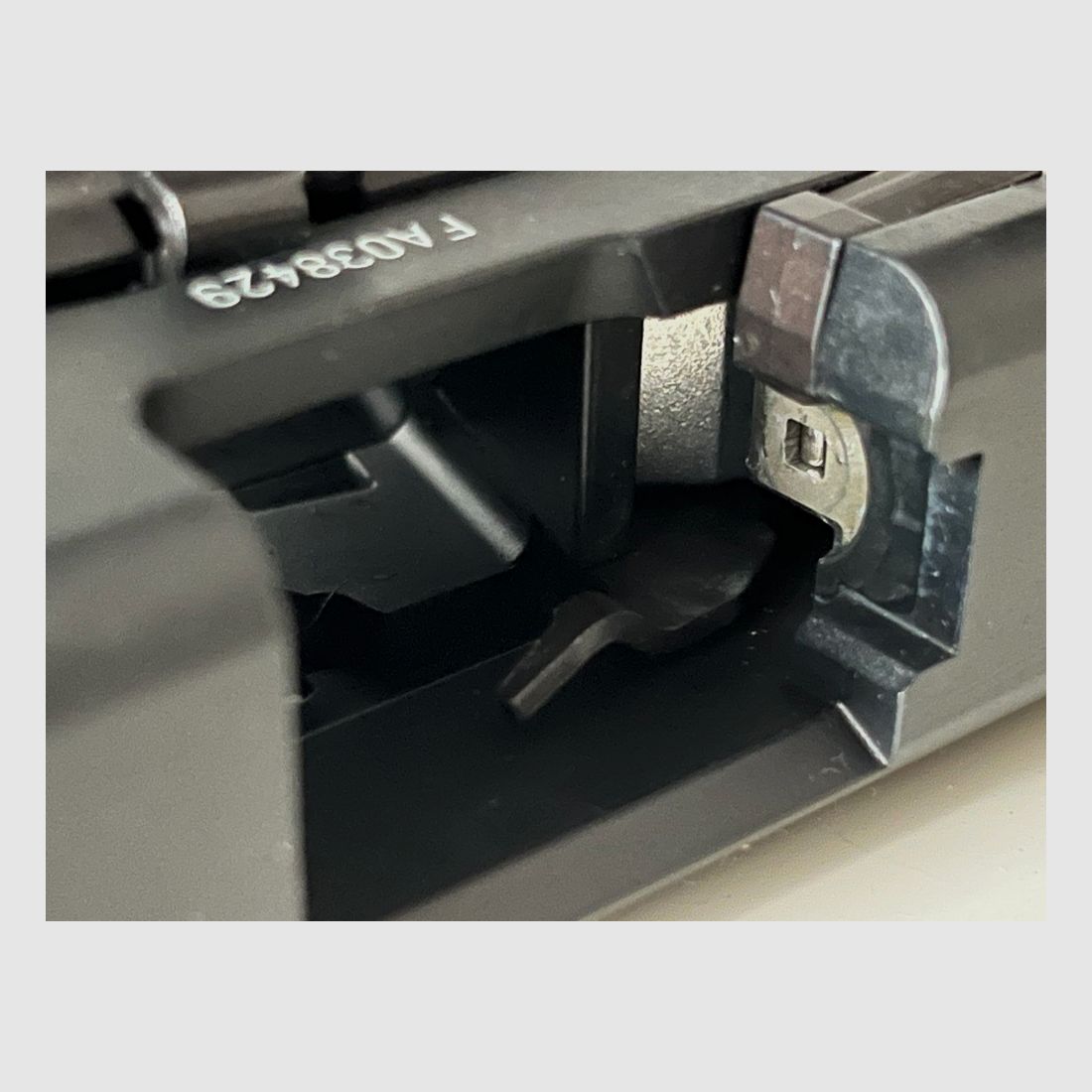 UMAREX Glock 17 Gen5 BLK 9mm P.A.K. 17R Schreckschuss - mit Zubehör (nie benutzt) in OVP