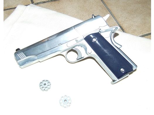 COLT GOVERNMENT 1911 A1 CO2 LUFTPISTOLE KAL. 4,5 MM poliert