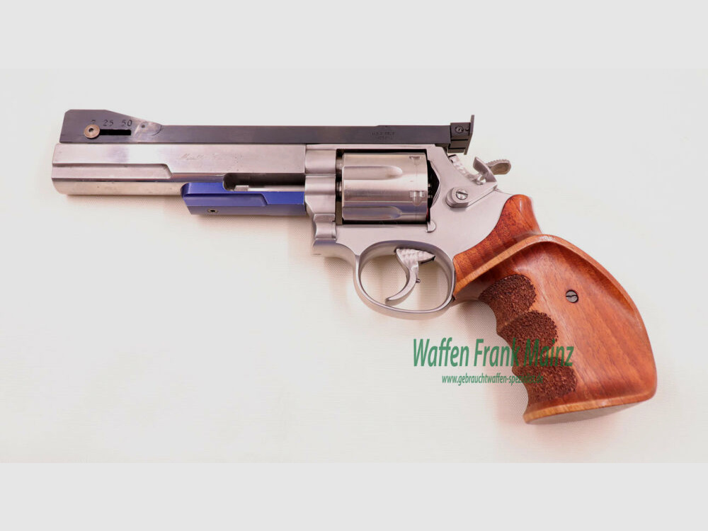 Smith en Wesson - USA 686-4 Merkle Tuning/IPSC