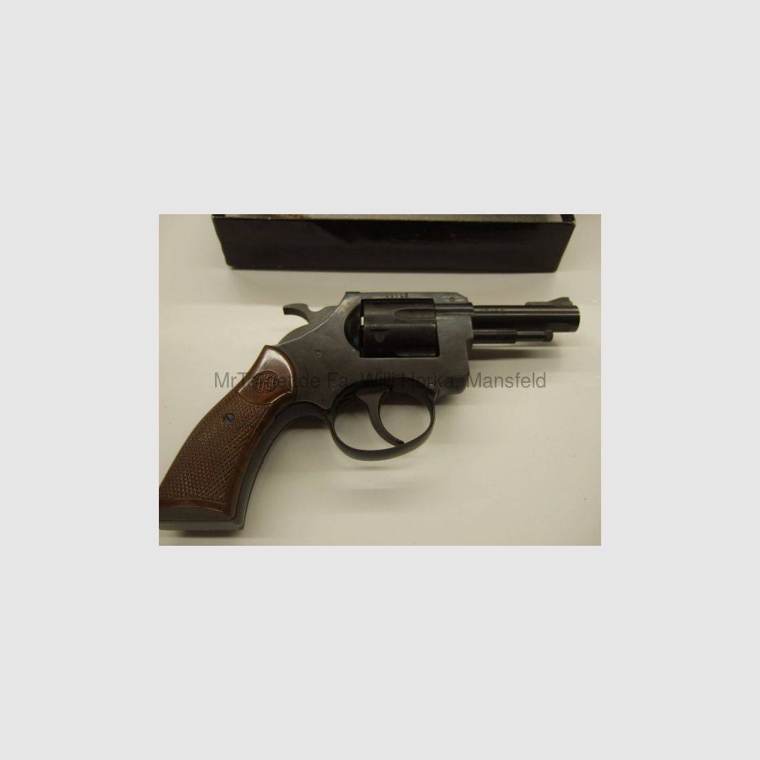 EM-GE Sports Equipment GmbH 323, 6-shot, LIKE NEW, 3"-run, from collection