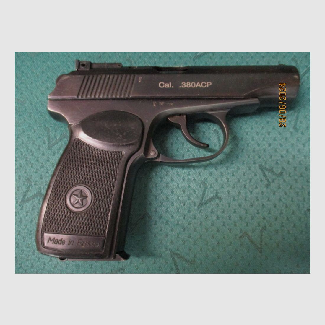 Pistole IJ70 Makarov Sport im Kaliber 9mm kurz .380Auto