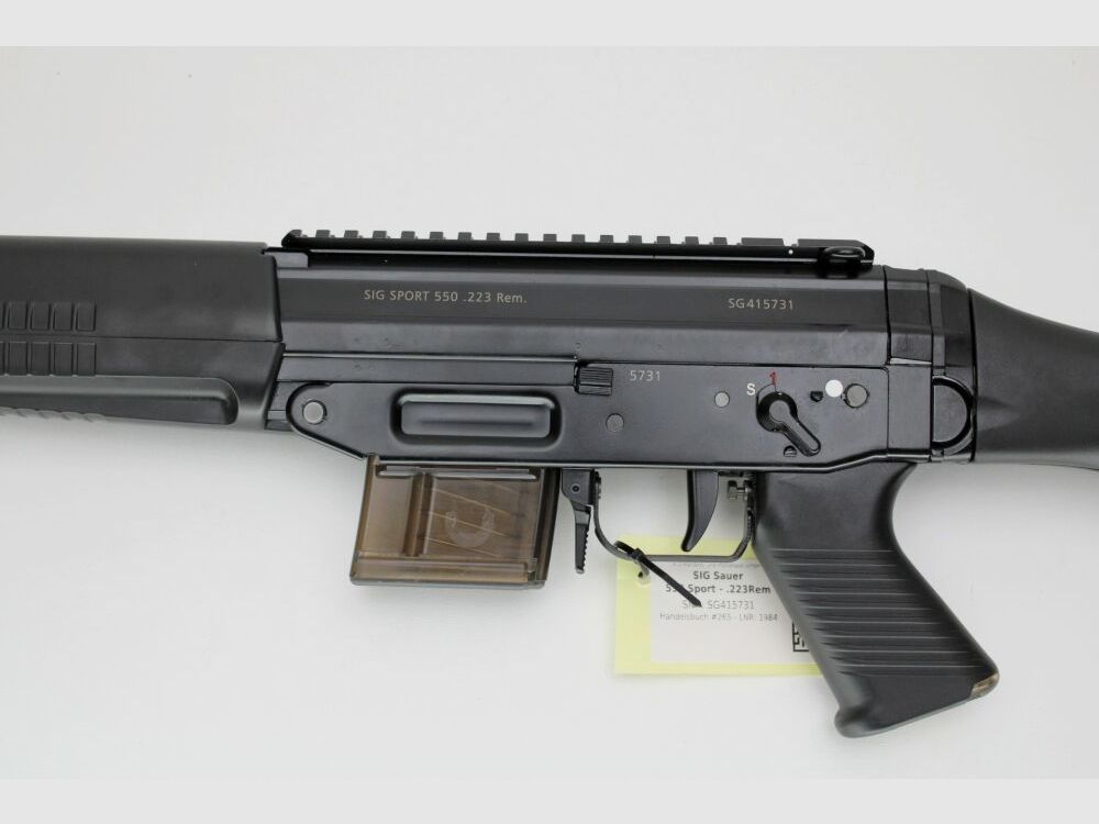 SL rifle semi-automatic Sig Sauer Sig Sport 550 cal. .223 Rem .223Rem