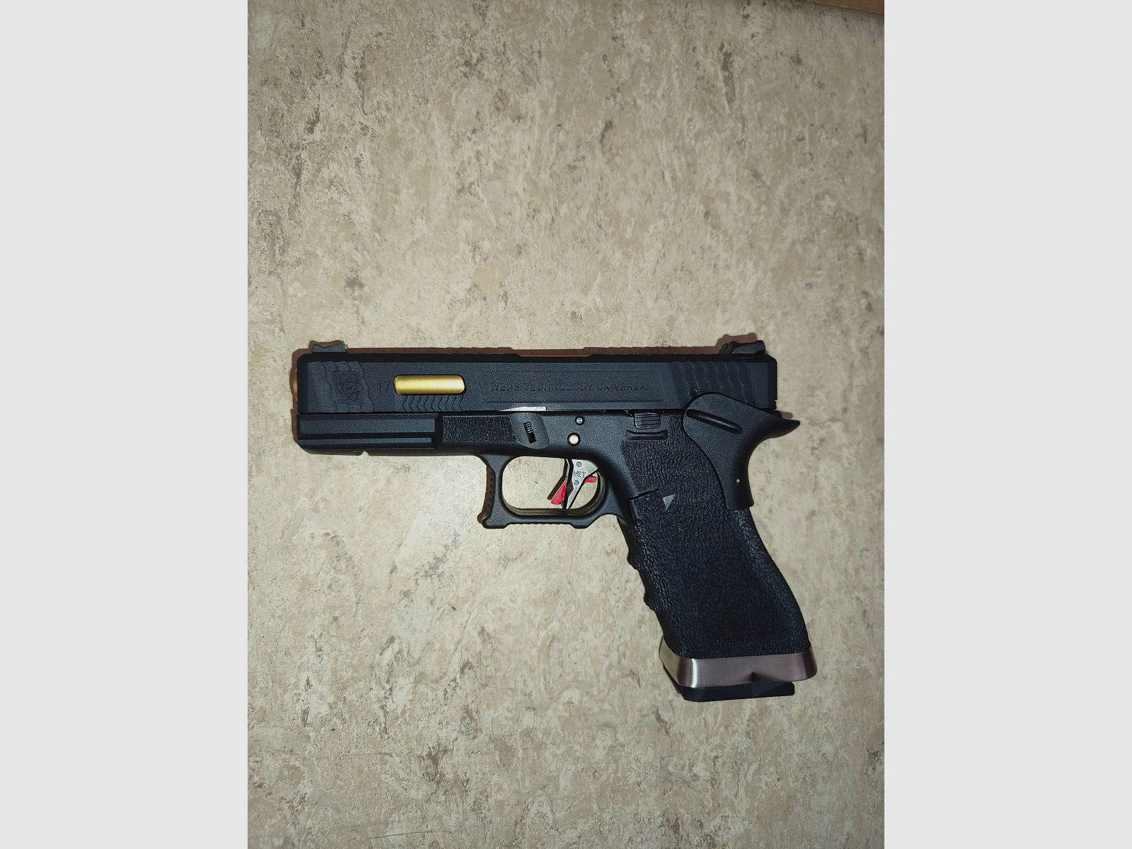 WE G-Force 17 6mm GBB Airsoft, Bild 1 von 10