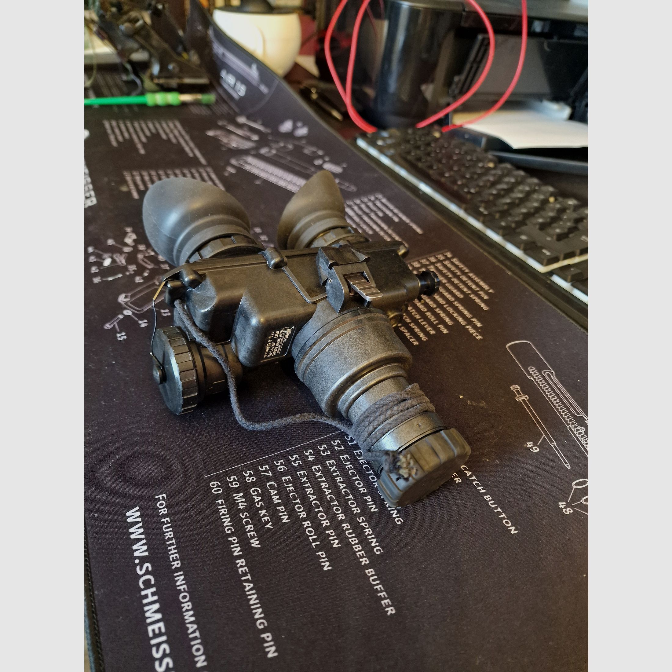 Nachtsichtgerät/Restlichtverstärker