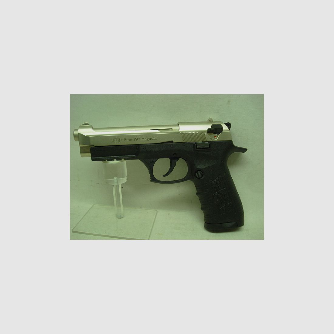 Firat P92 Magnum Cal.9mmPAK - níquel, 17 disparos