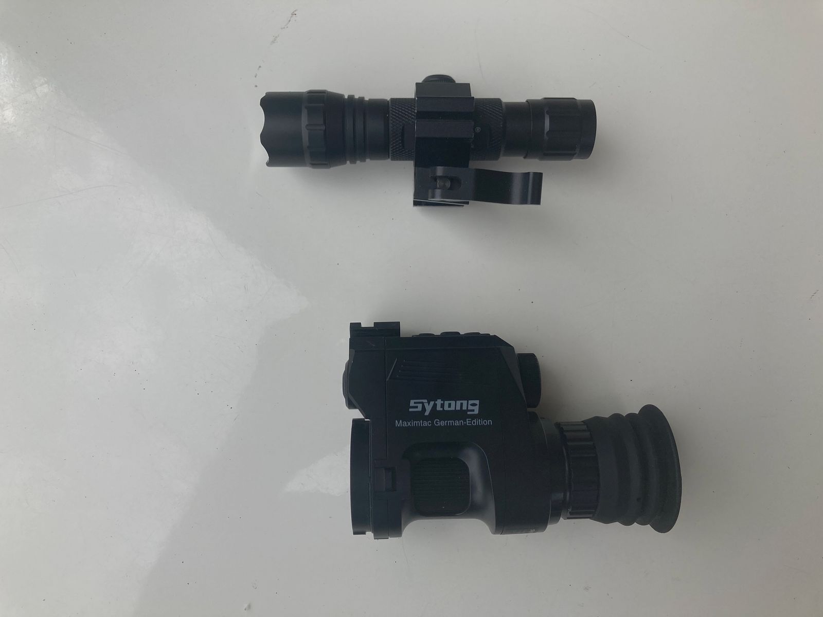 Sytong HT-660 (Maximtec German-Edition), 16mm mit Zubehör 