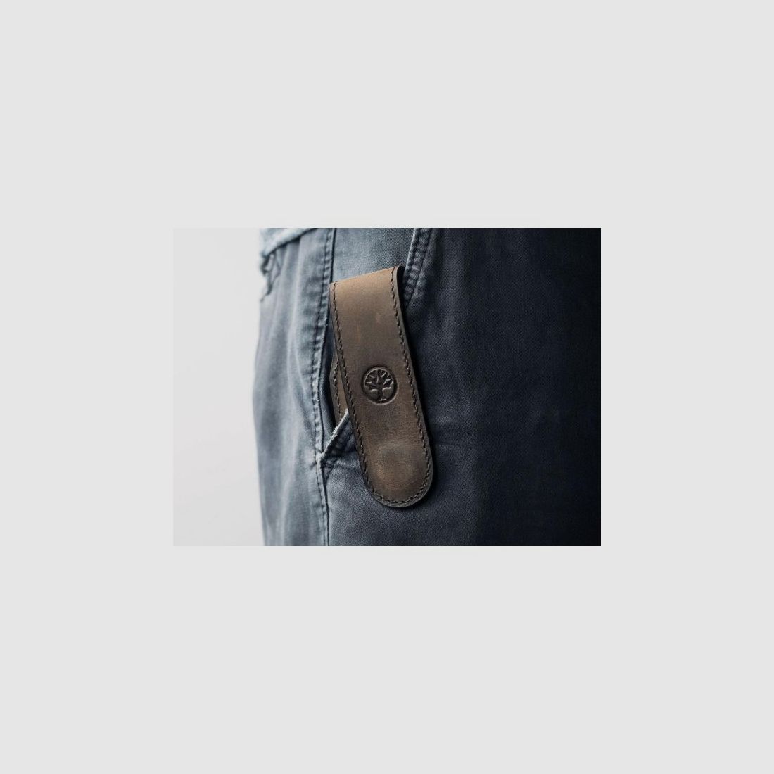 Böker Custodia in Pelle Nubuck Magnetica Marrone Piccola, immagine 3 di 6