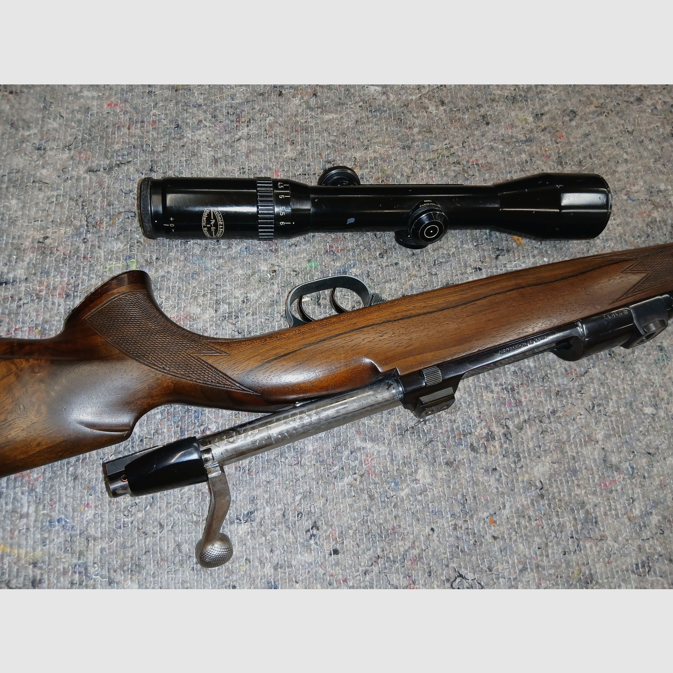 Büchse Heym SR 20 N Repetierbüchse 7x64 mit S&B 1,5-6x42 auf Schwenkmontage