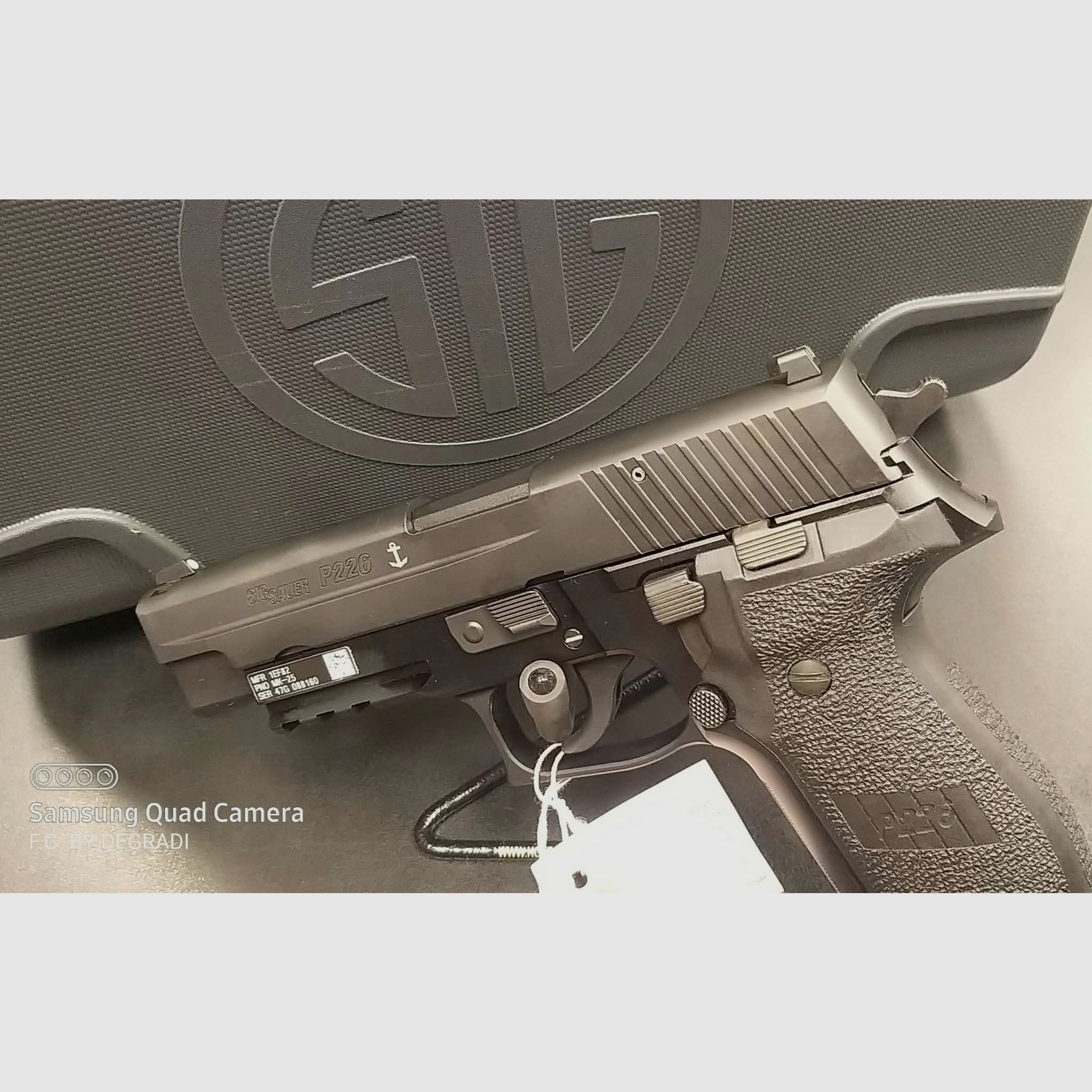 SIG SAUER P226 MK25 NAVY CALIBRE 9X19, image 5 sur 5