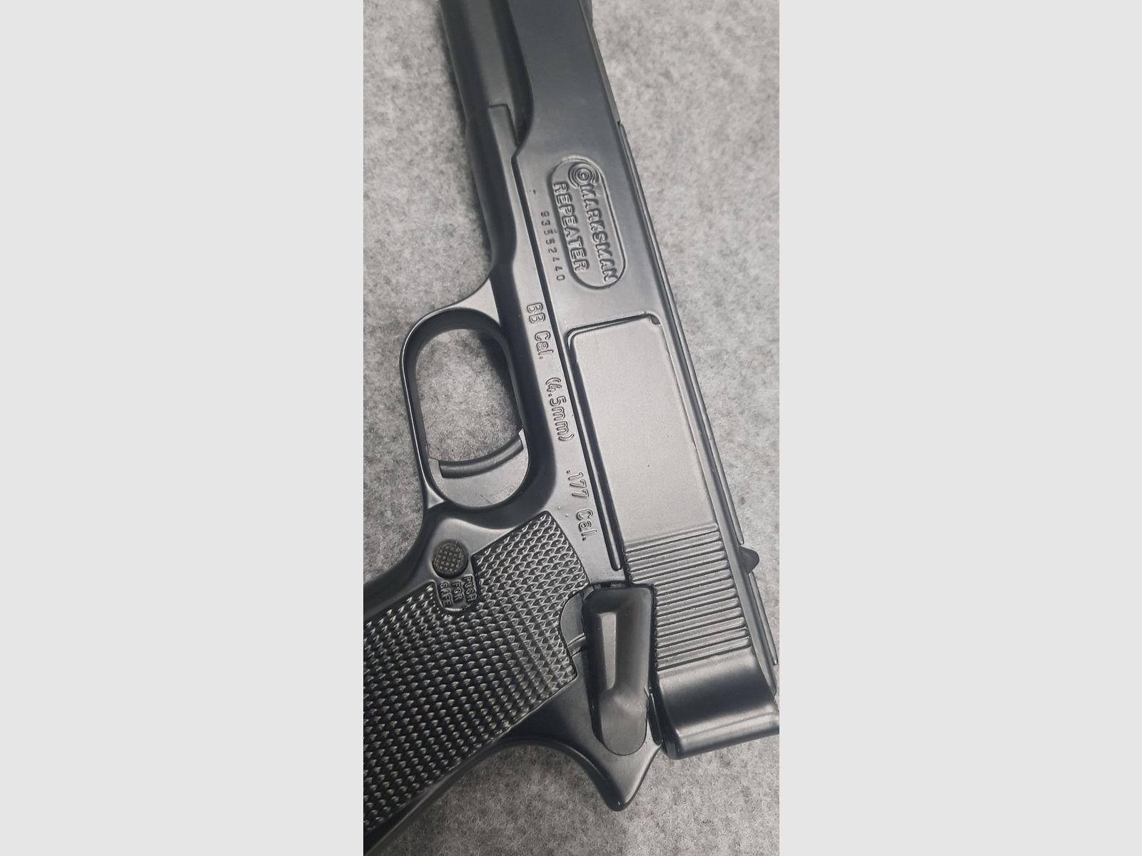 Collector's condition rare Marksman Repeater Mod. 1010 pistol Cal. 4.5mm BB Diabolo air pistol