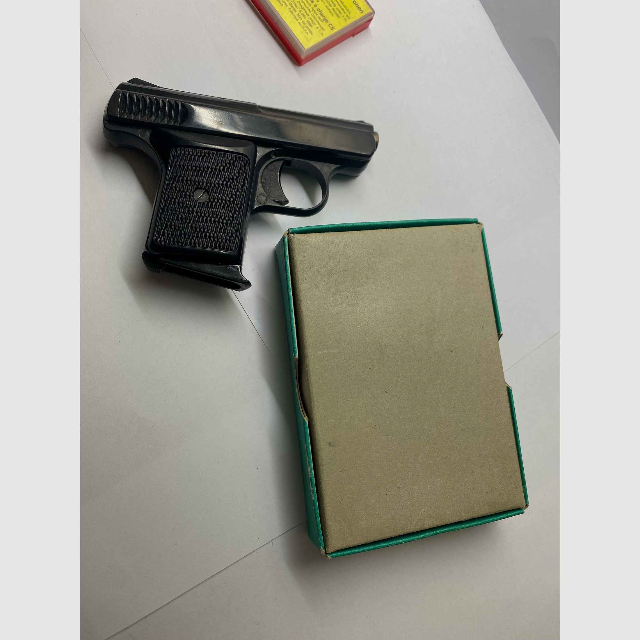 SM 110a blank firing pistol 8mm