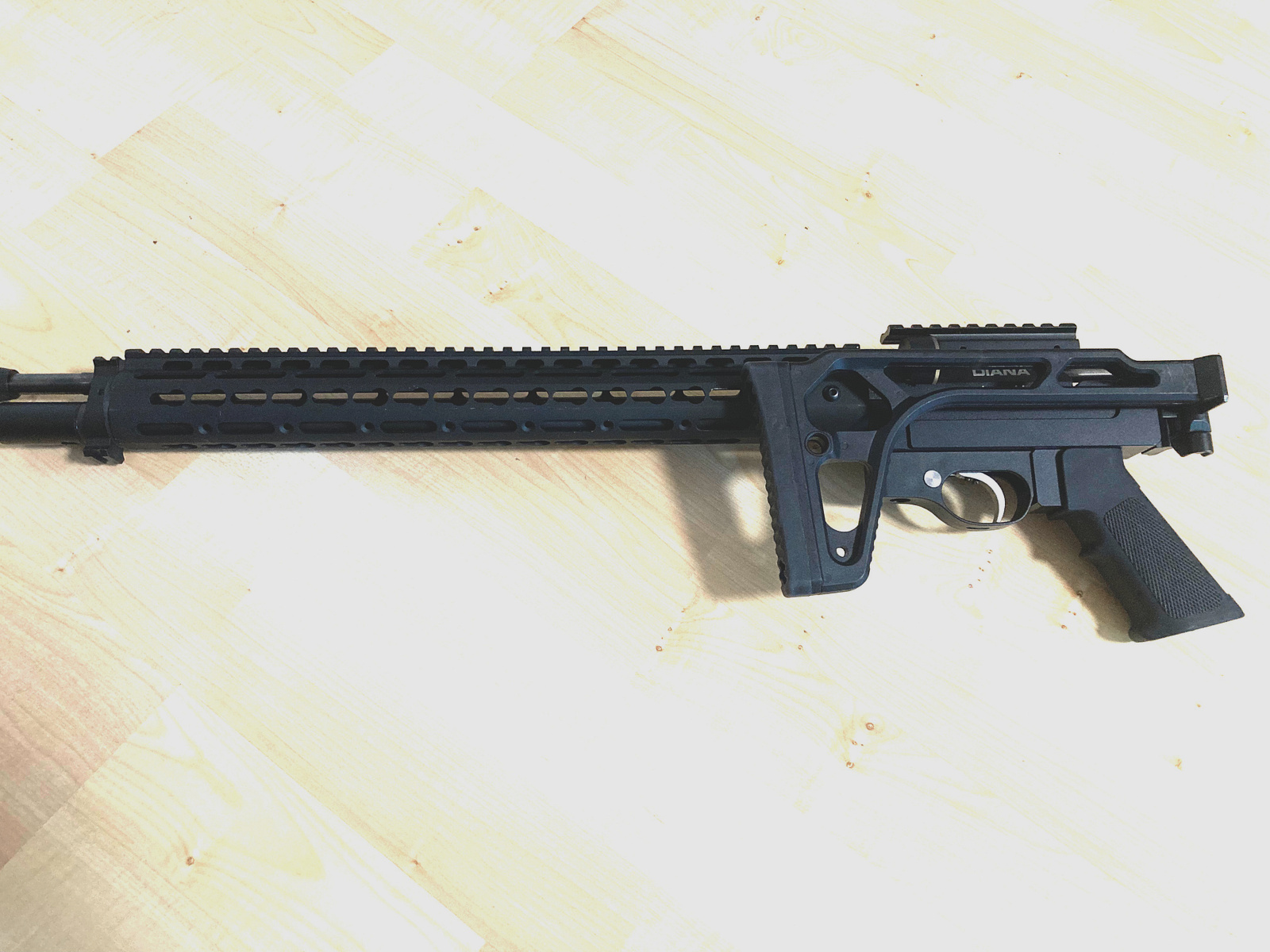 Luftgewehr Diana Stormrider mit AR15-Tactical-Klappschaftsystem, F frei ab 18 mit 35J Exportkit