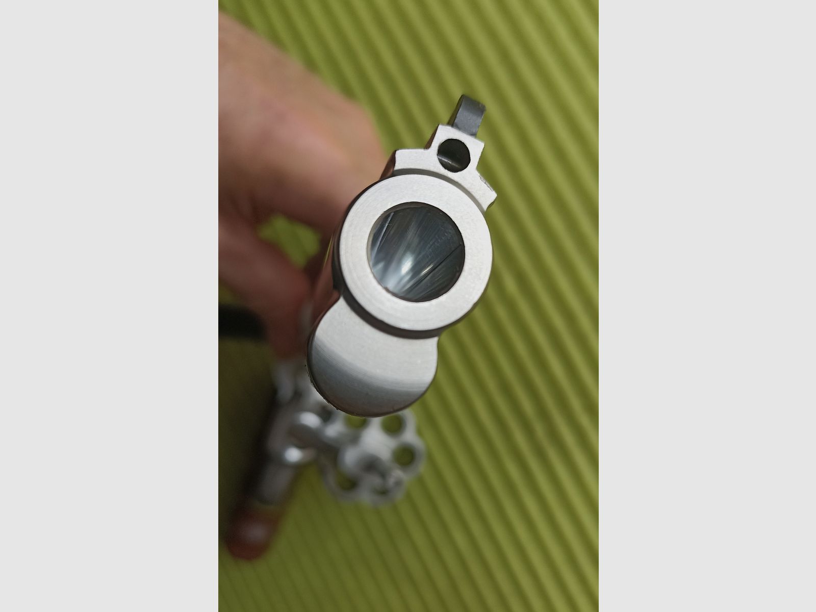 Smith & Wesson 629 Classic DX .44 Magnum Edelstahl