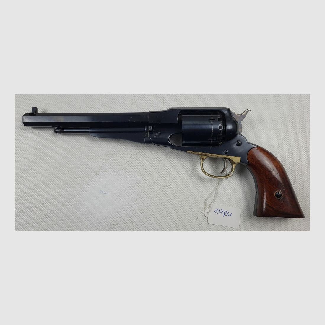 Hege Uberti New Army
