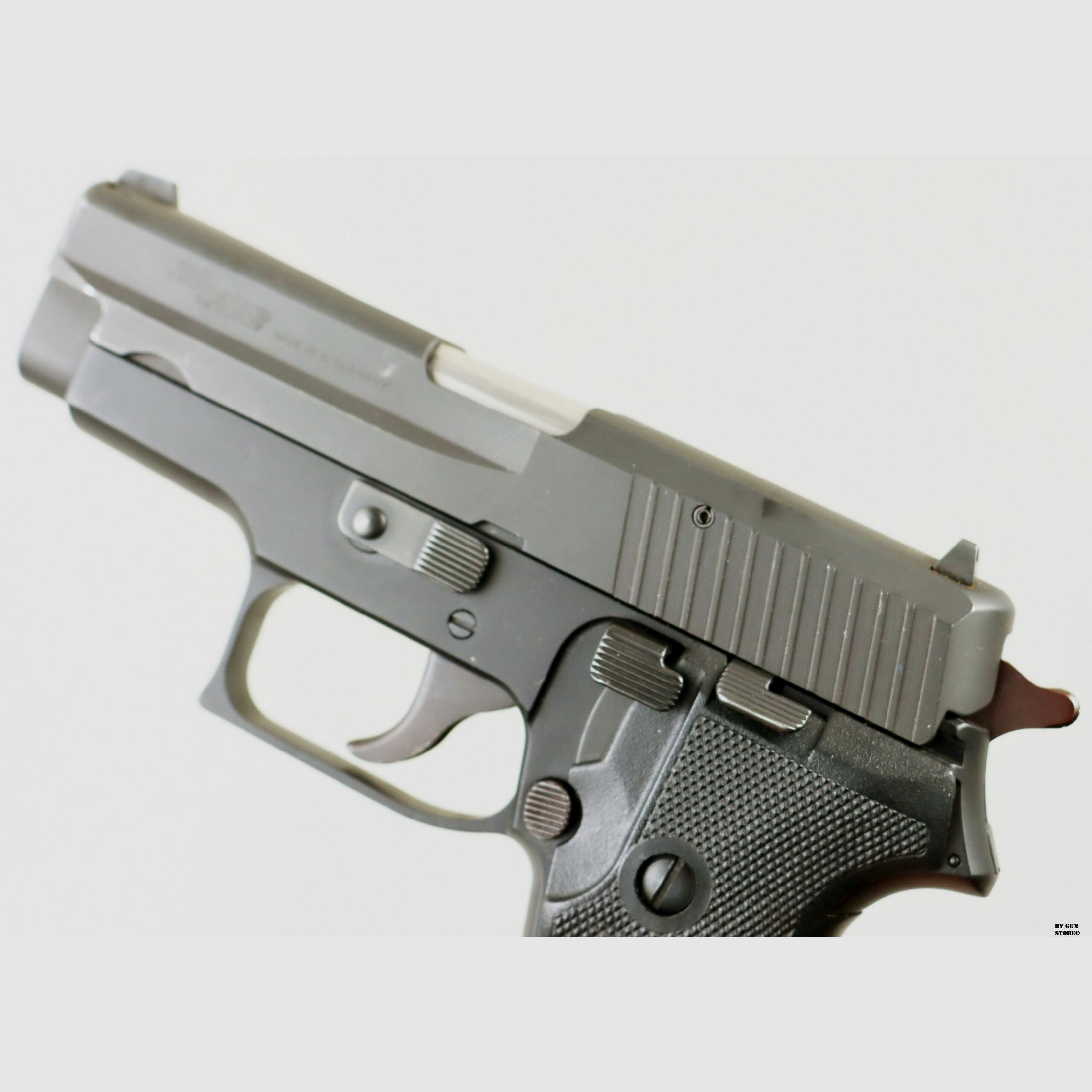 Pistole Sig Sauer mod. P6 Polizei Westdeutschland cal. 9×19 matr. M524631A2, Bild 6 von 11