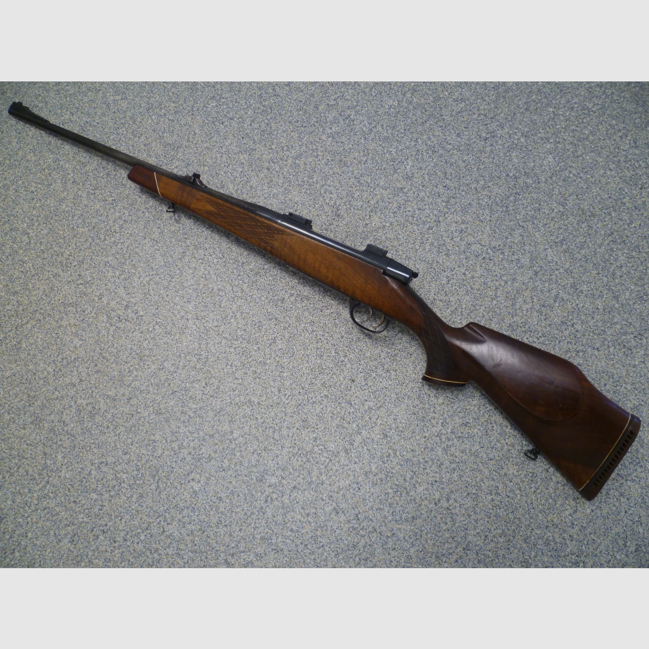 Repetierbüchse Voere 7x64