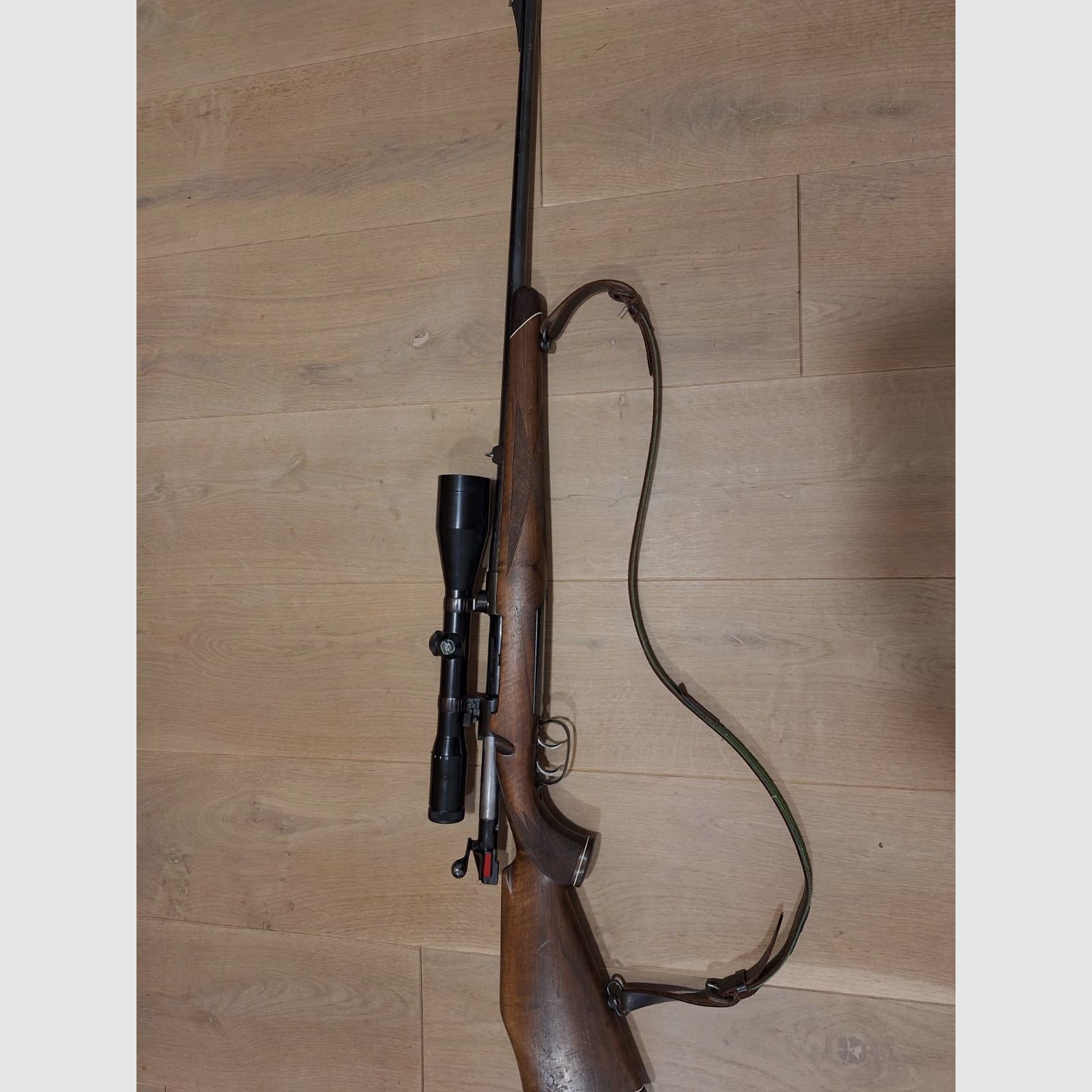 Steyr Mannlicher Schönauer M72  6,5x68 avec ZEISS Diavari 2,5-10x52