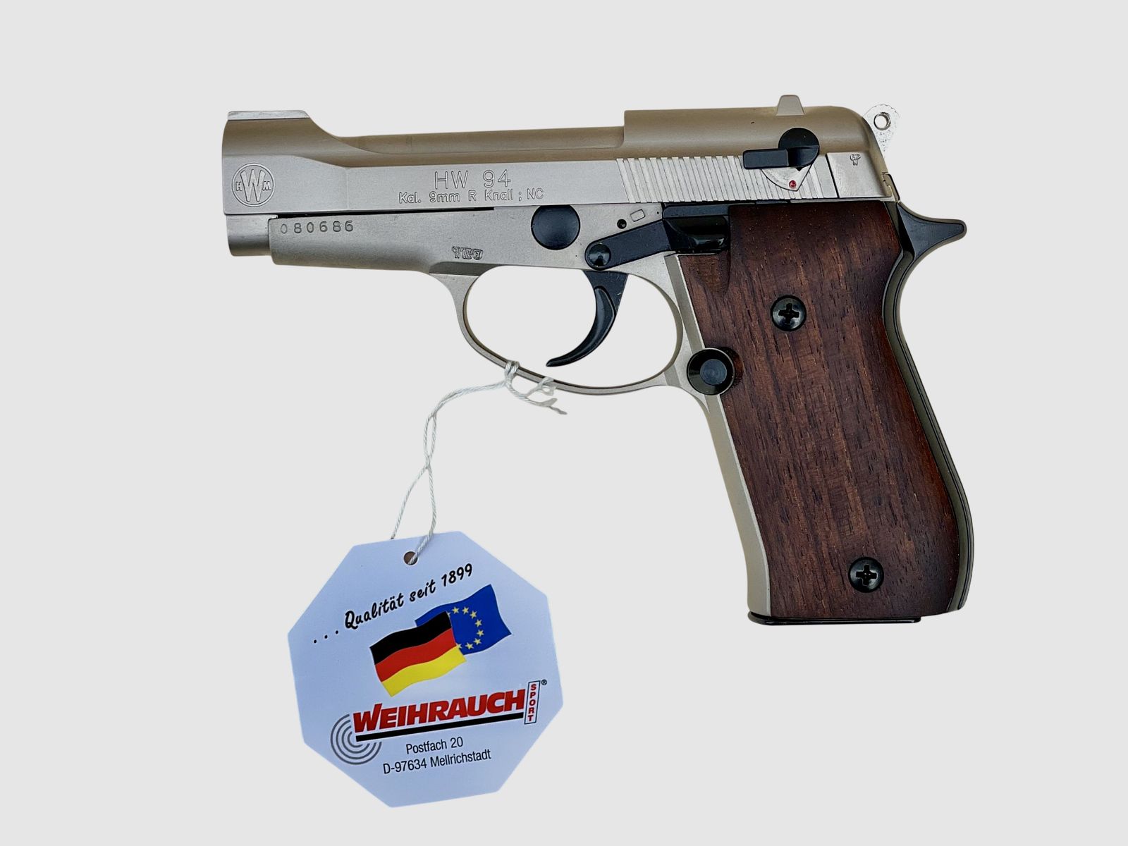 Incienso HW 94 Cal. 9 mm R.K. Aspecto de acero inoxidable con empuñaduras de madera