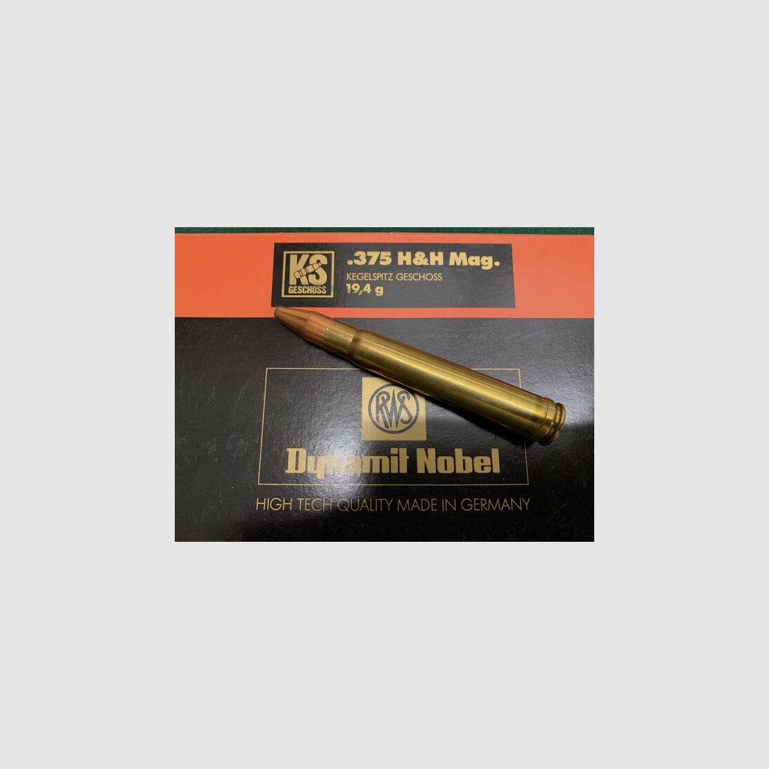 Munition: 40 Patronen RWS Kal. .375H&H Magnum Kegelspitz 19,4 g