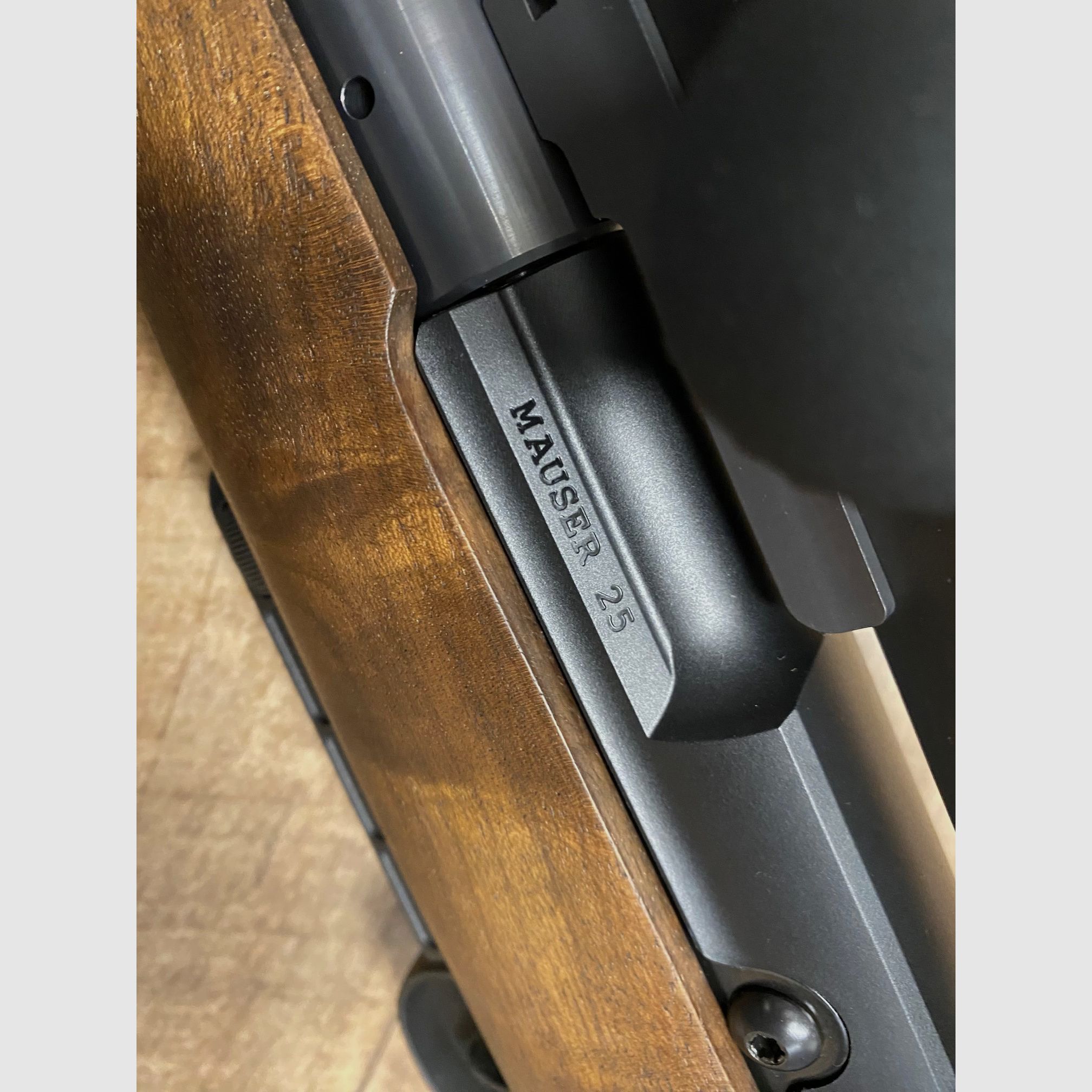 Mauser 25 Pure mit Minox RS 4 2,5-10x50 S NEUHEIT 
