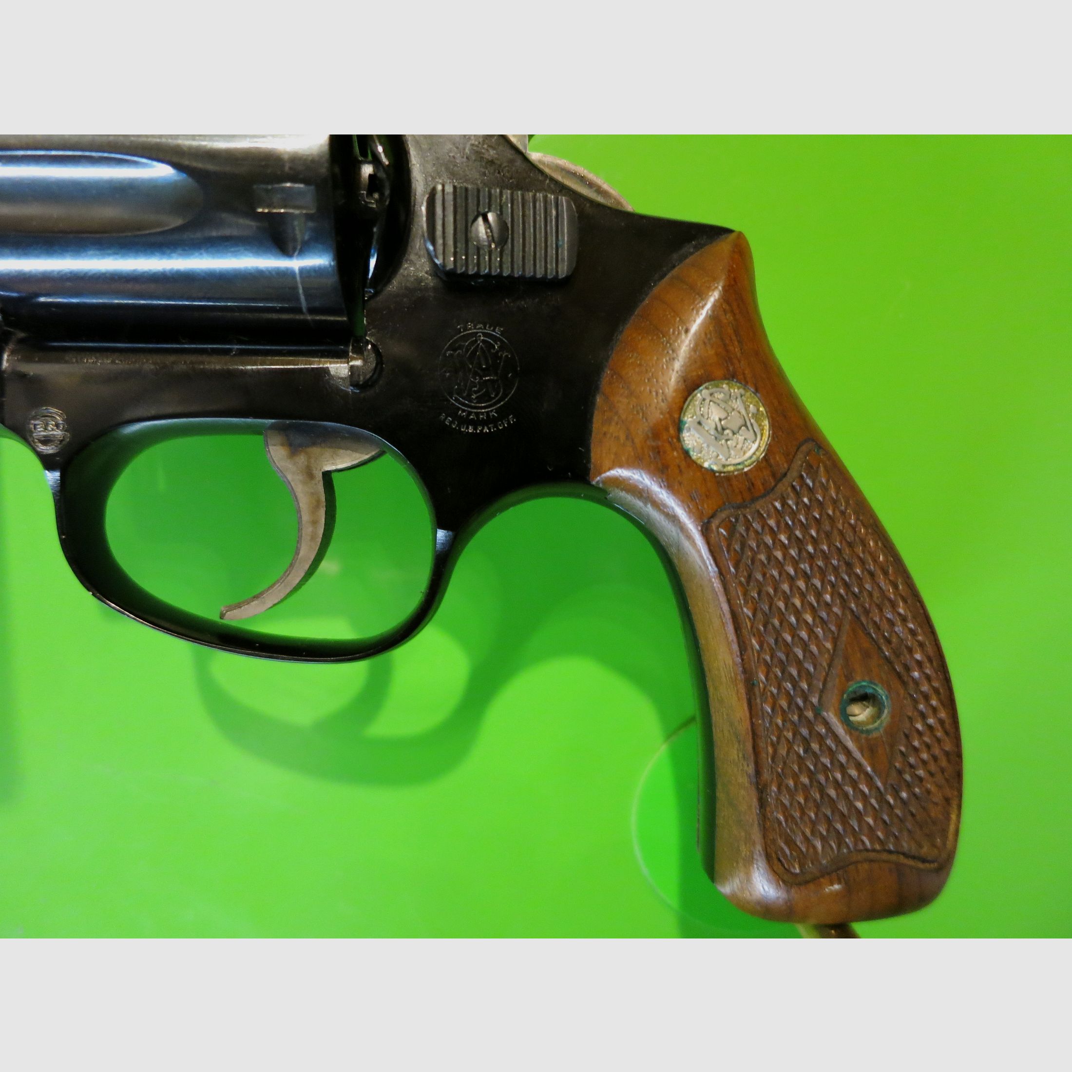 Smith&Wesson Mod. 37 Airweight CTG, .38 Special, 2" Lauf, Jäger/Sammler   #21-