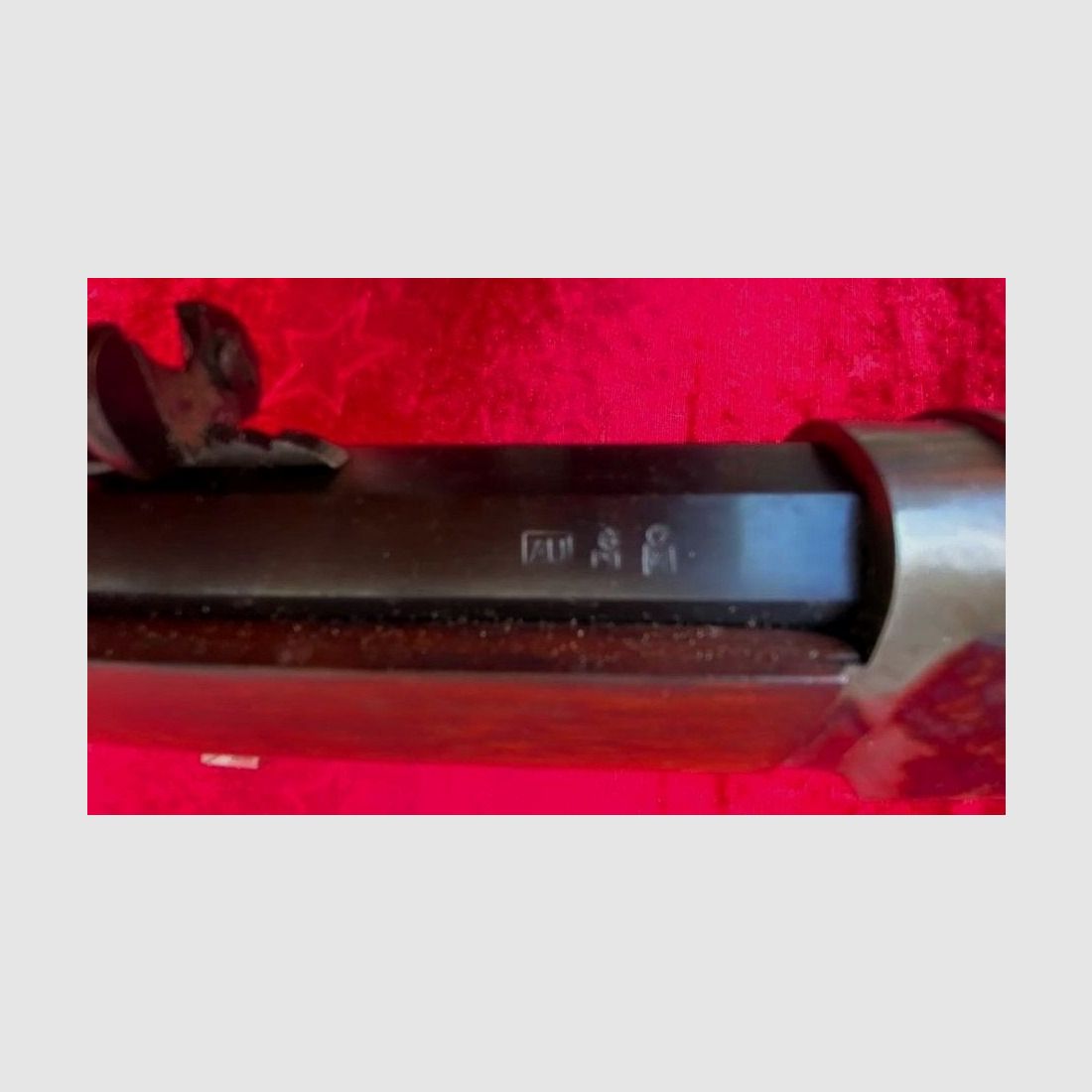 Winchester 73 aus Hege Uberti Fertigung Kal. 44 - 40  Ganzstahl bunt gehärtet mit 8-kant Lauf