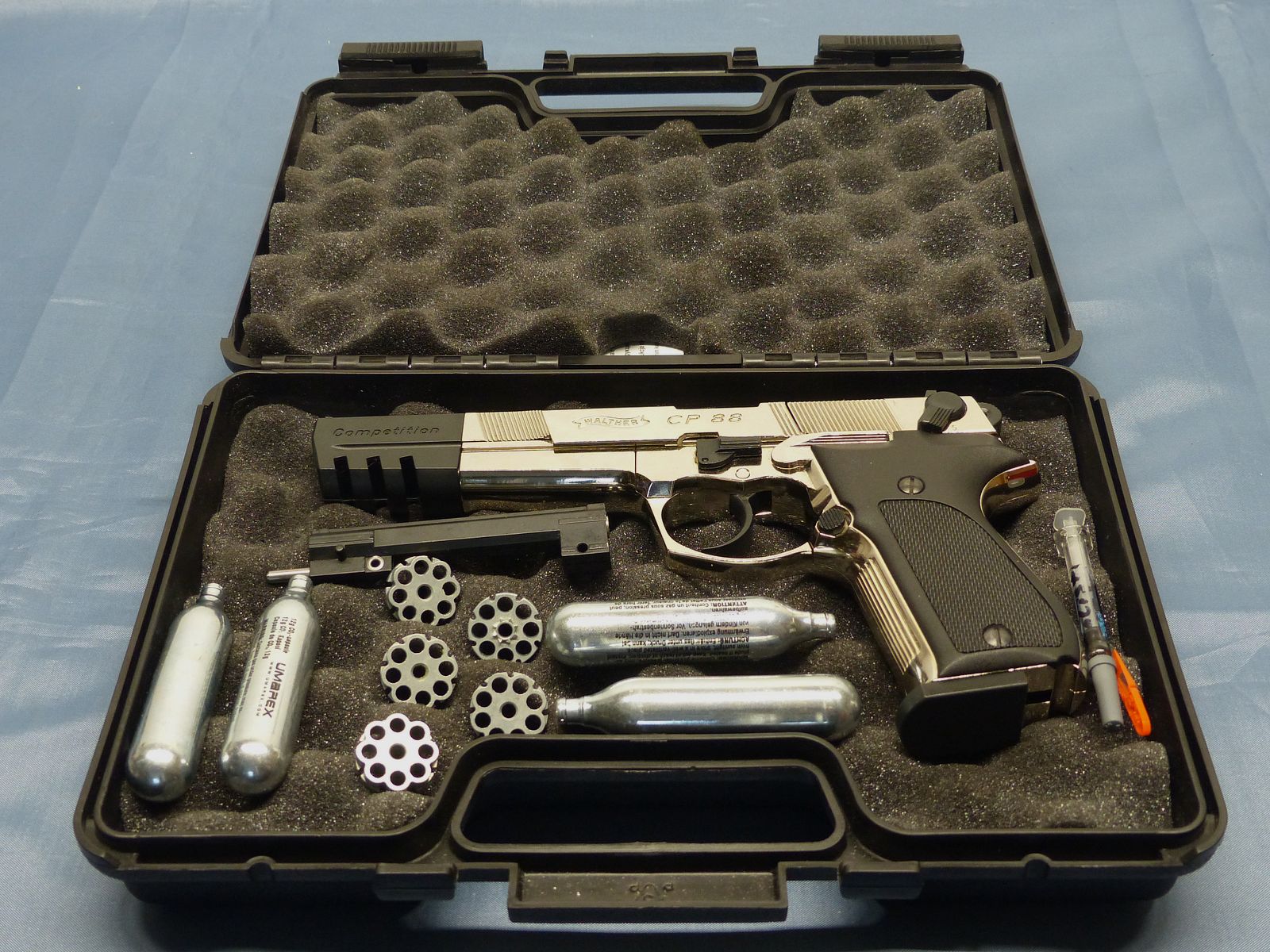 Walther CP88 Competition CO2 Pistool 4,5 mm Diabolo verchroomd als nieuw