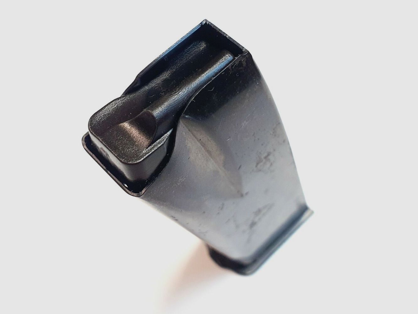 Mec-Gar Mec-Gar caricatore per Browning High Power, 9mm Luger, 15 colpi, immagine 3 di 5