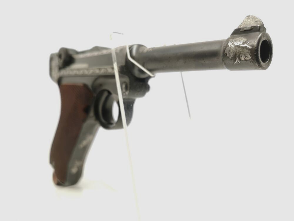 DWM P08 mit feiner Handgravur (Unikat)