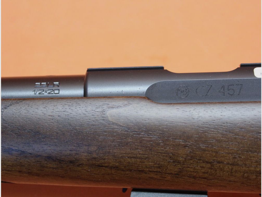 CZUB Rep. Karabin .22lr CZUB CZ457 Varmint Z Gwintem 20"/525mm Lufa/ Gwint 1/2-20/ Drewniana Kolba