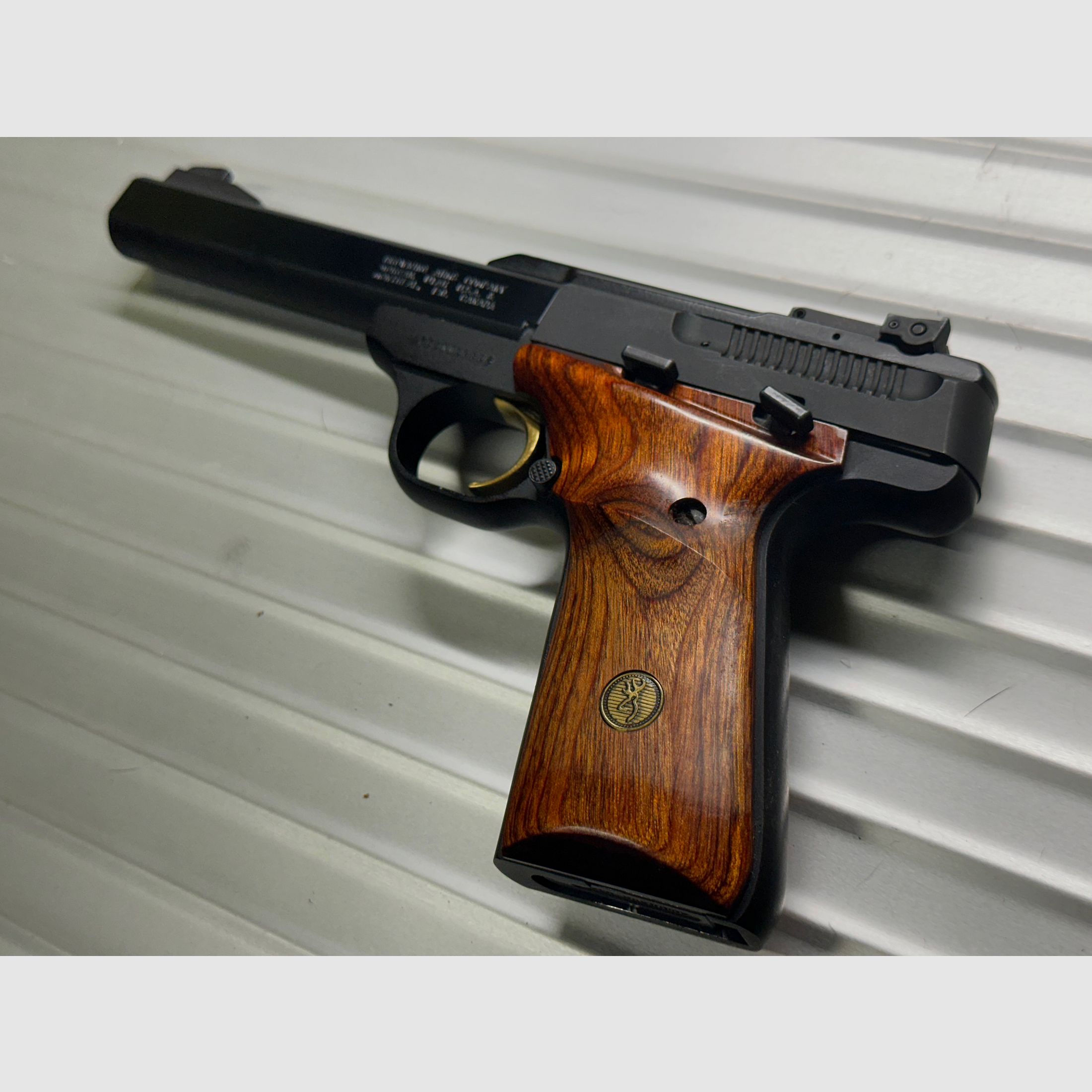 Browning Buck Mark