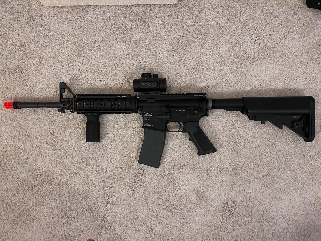 KWA LM4 RIS GBB – Neuwertig mit Red Dot, Tasche & Zubehör