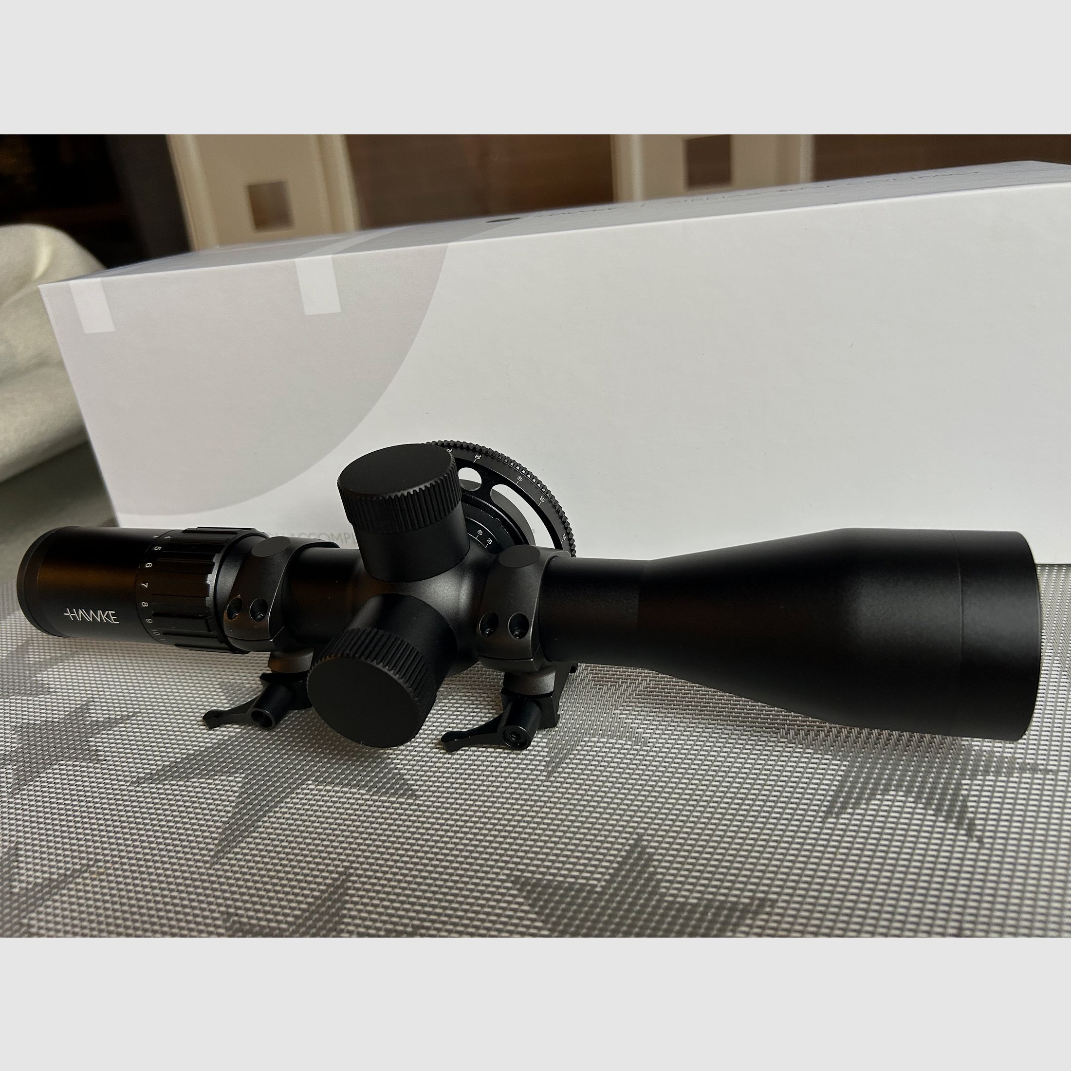 Hawke Airmax 30 SF Compact 4–16×44 AMX IR + Sidewheel + 30-mm quick-release mount + OVP