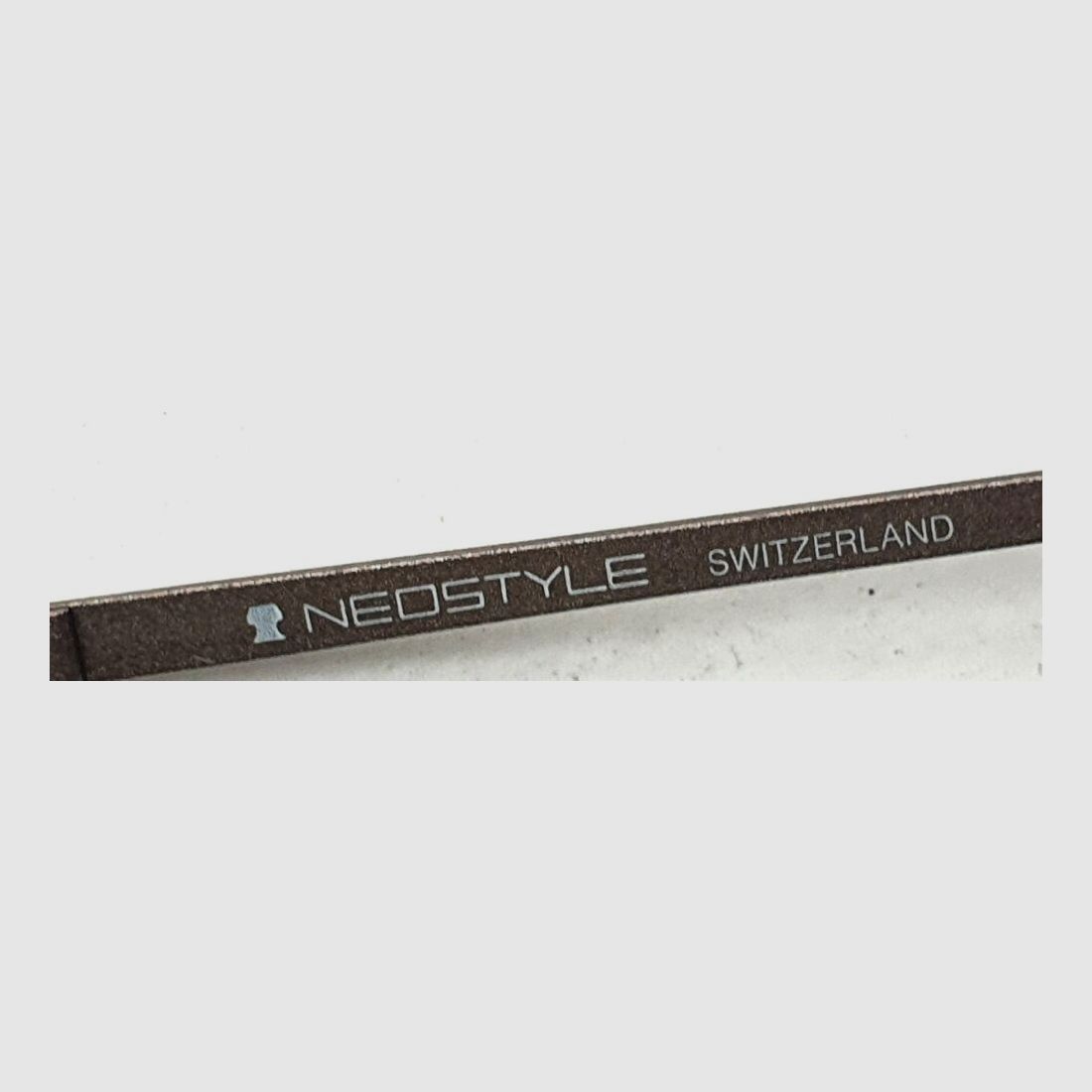 Lunettes de tir champion Neostyle fabriquées en Suisse ! Aide au tir, aide à la vue