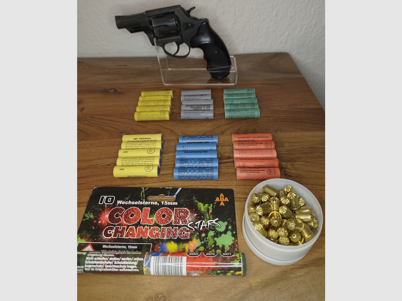 Röhm RG 89 PTB 451 9mm revolver New Year's set 40xpyro effects + 50 shots ammunition