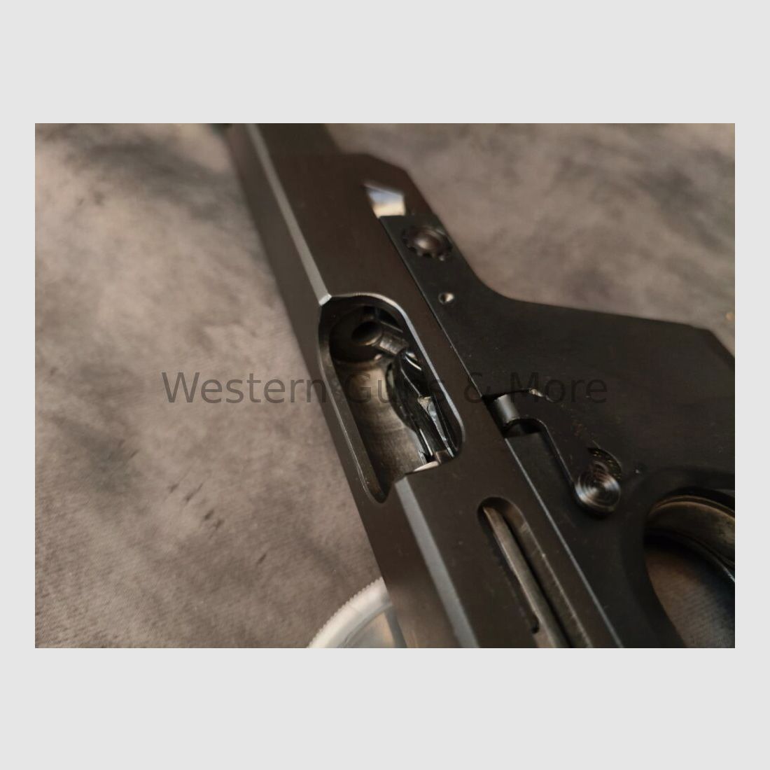 Carl Walther ULM GSP Pistolet de match Sport Cal.22lr mat bronzé, image 4 sur 4