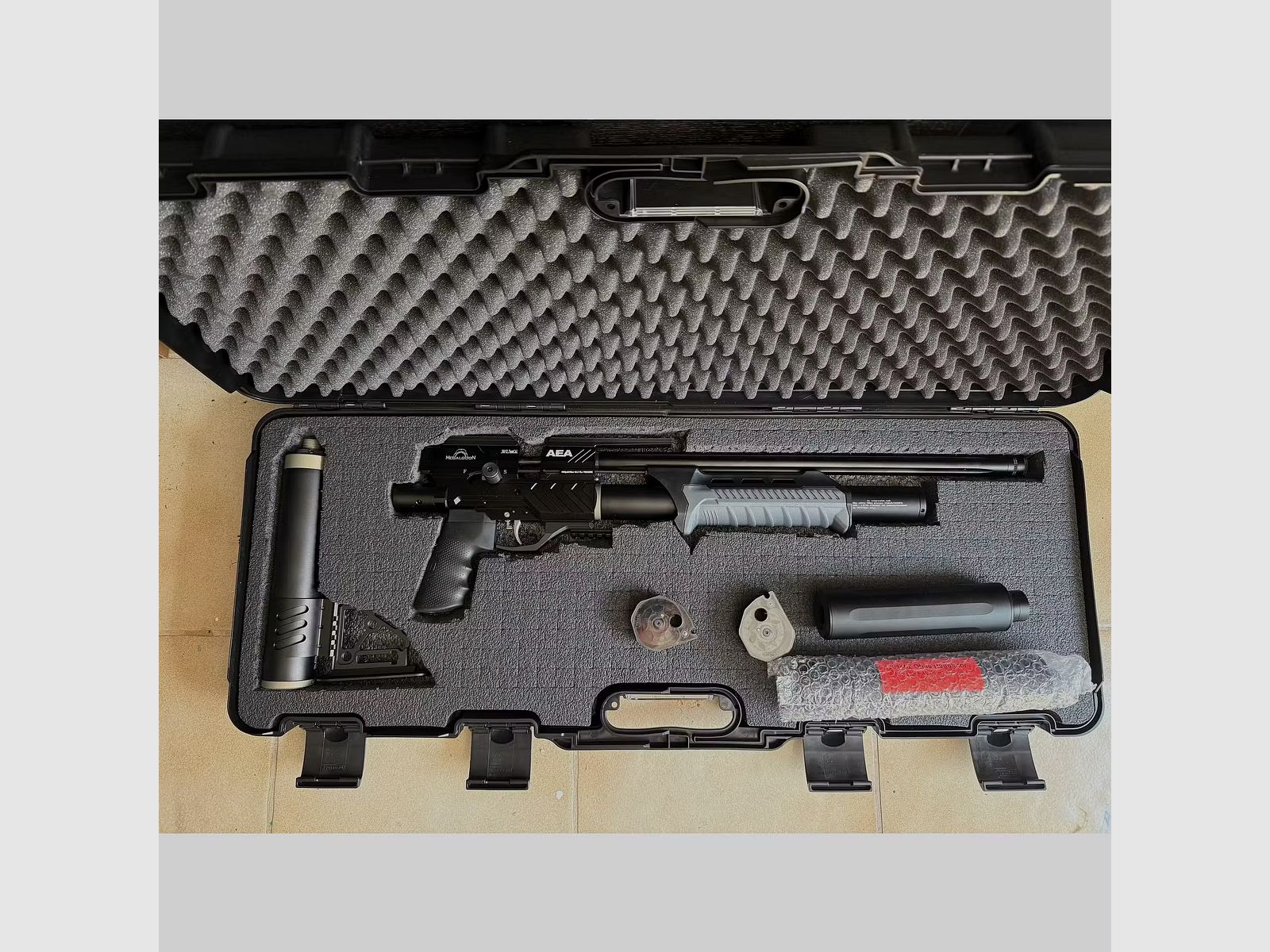 AEA Megalodon .50 cal – Top condition, extensive accessory package (Free version with export kit)