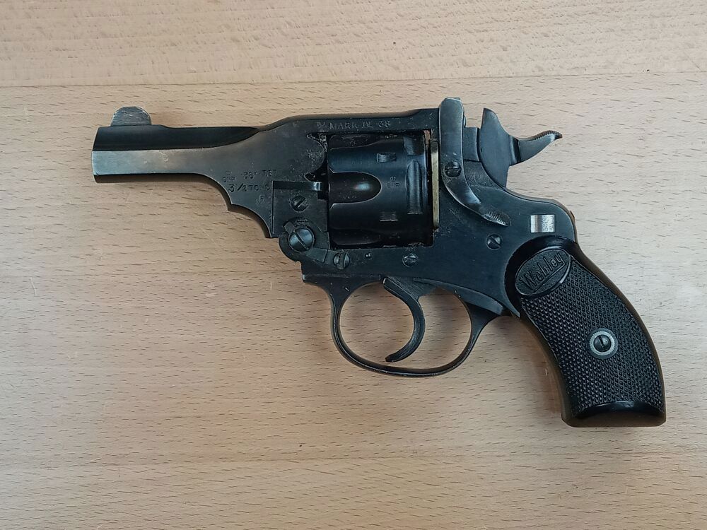 Webley Mark IV