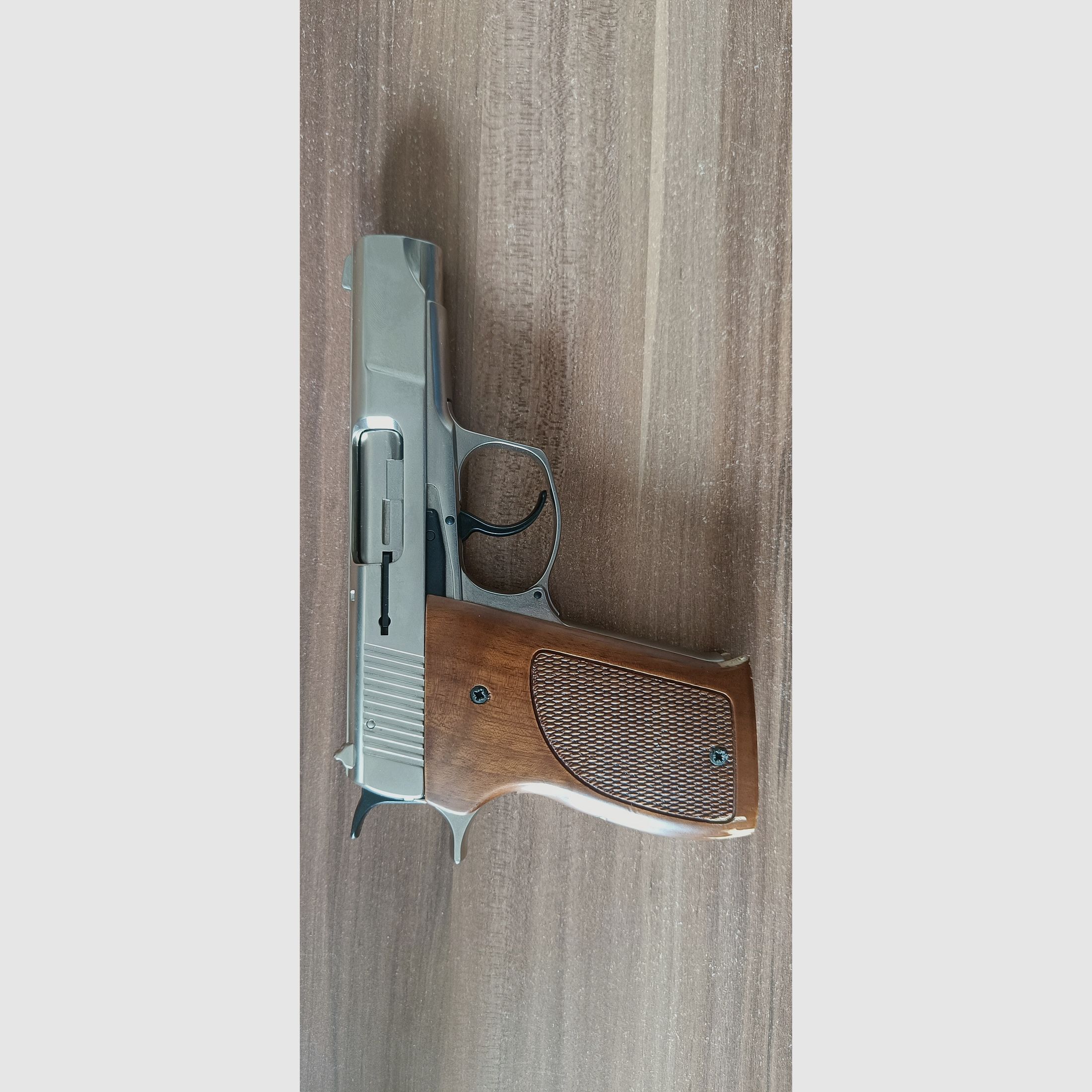 Röhm 725