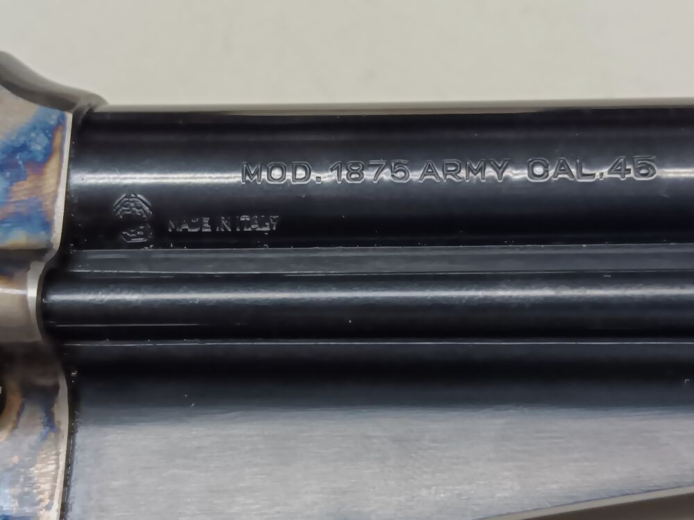 Oryginalny Hege - Uberti Mod. 1875 Armia "Outlaw"