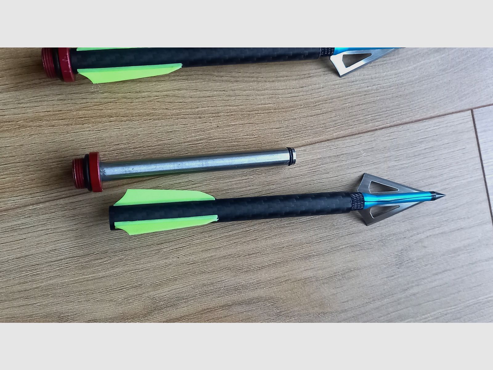 AEA Scuba Ringer Carbon-Pfeile mit Jagdspitzen