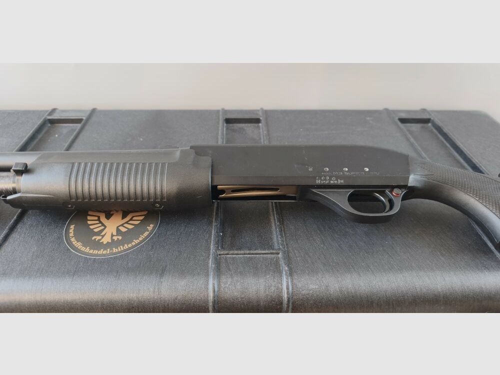 Benelli M 3 Super 90 mit Sluglauf/Büchsenvisierung 12/76